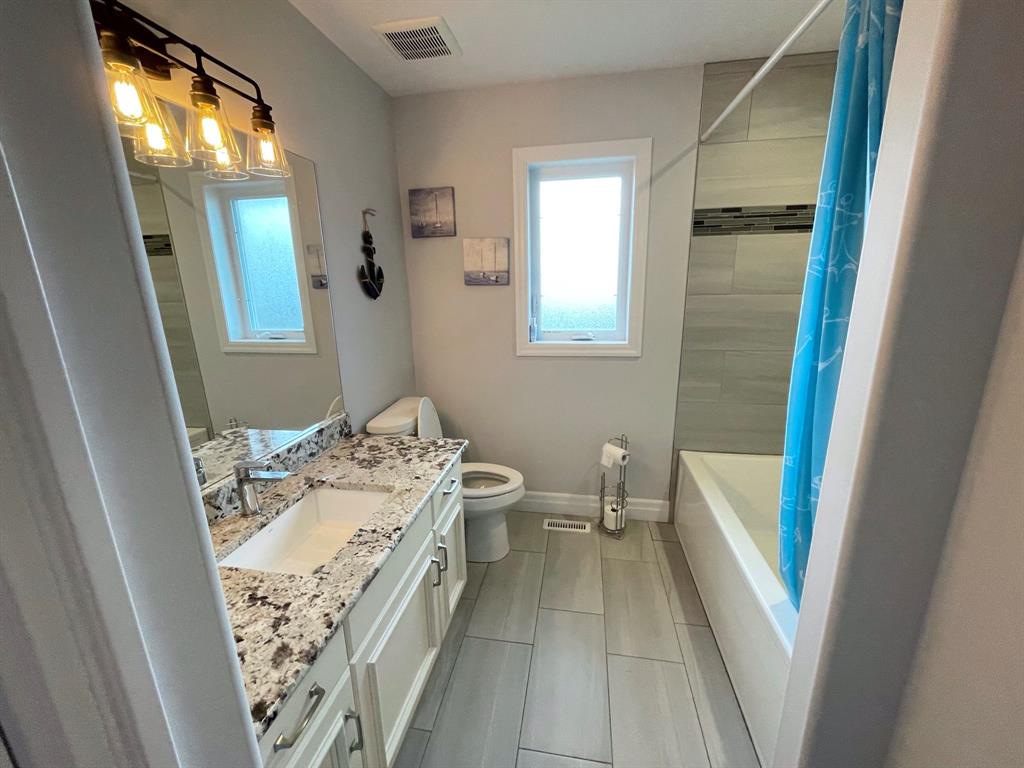 3994 VAN BREE Drive, Plympton-Wyoming, Ontario, Canada