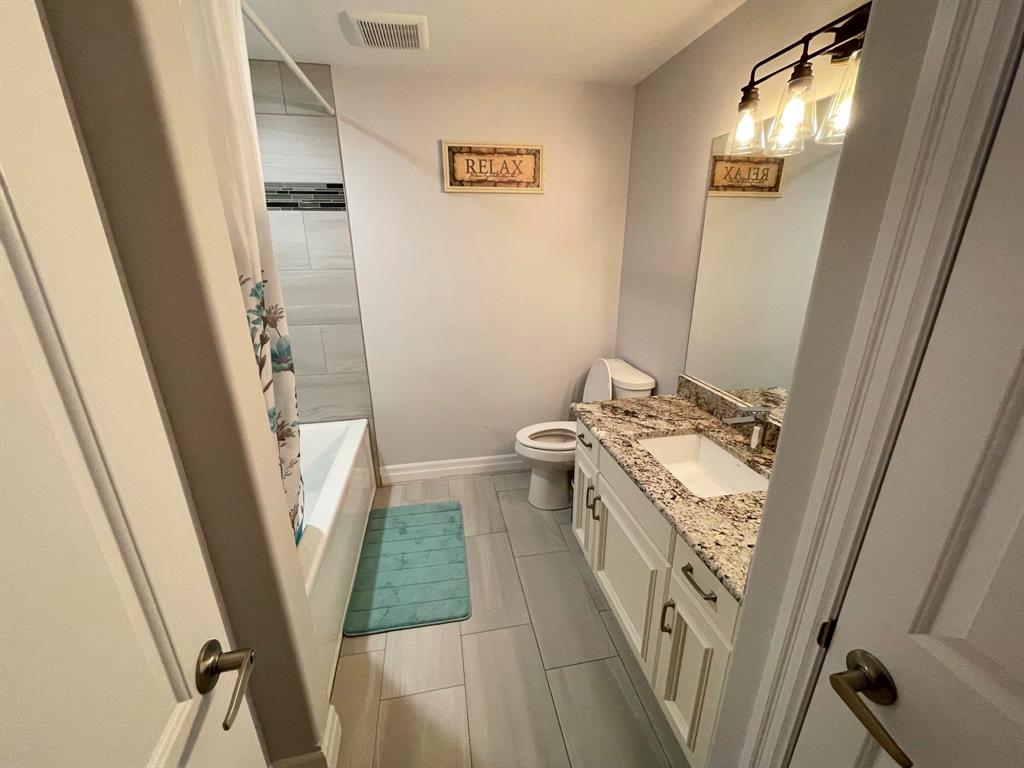 3994 VAN BREE Drive, Plympton-Wyoming, Ontario, Canada