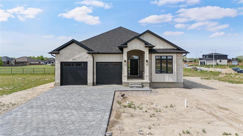 269 BASQUIAT Crescent, Sarnia, Ontario, Canada