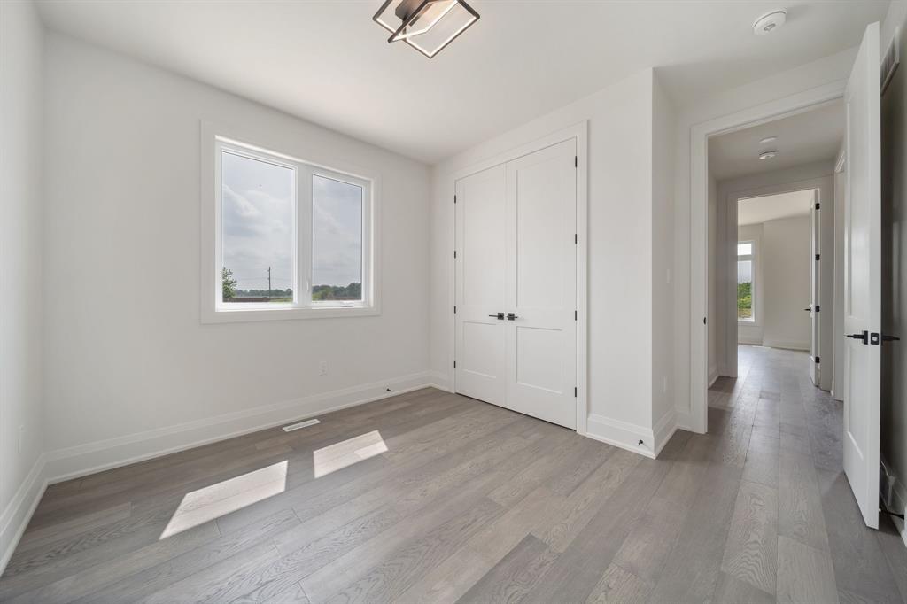 269 BASQUIAT Crescent, Sarnia, Ontario, Canada