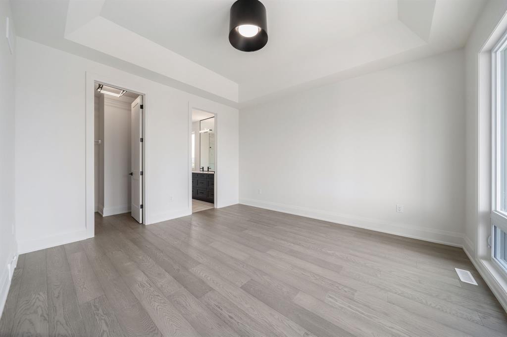 269 BASQUIAT Crescent, Sarnia, Ontario, Canada