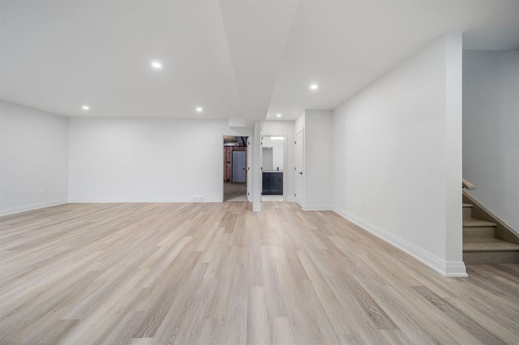 269 BASQUIAT Crescent, Sarnia, Ontario, Canada
