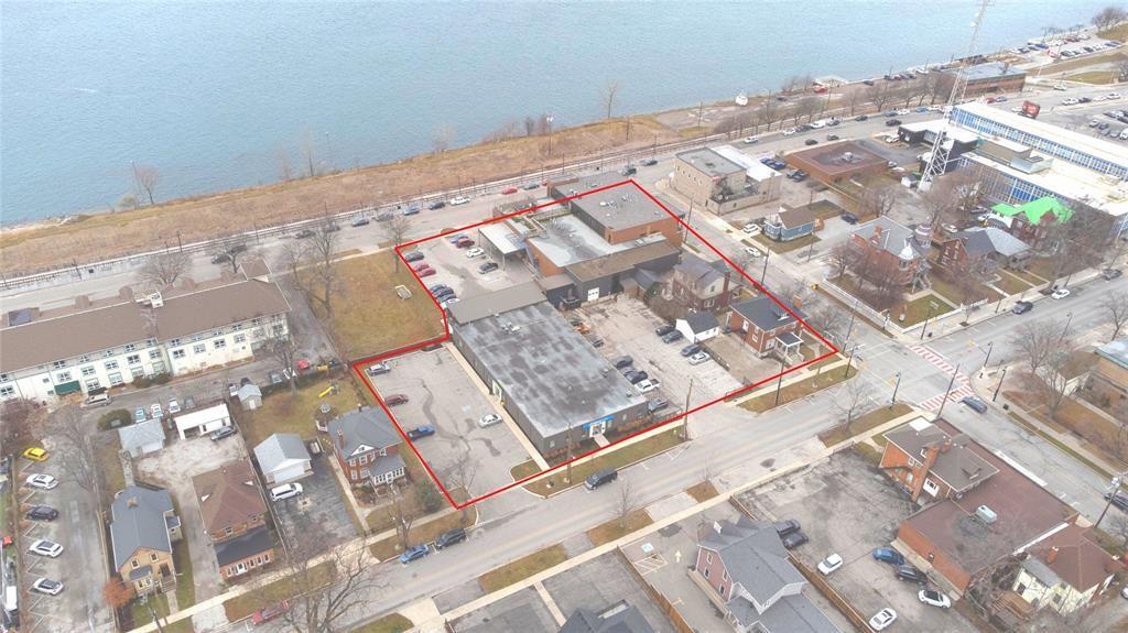 140 FRONT Street South, Sarnia Ontario, Canada