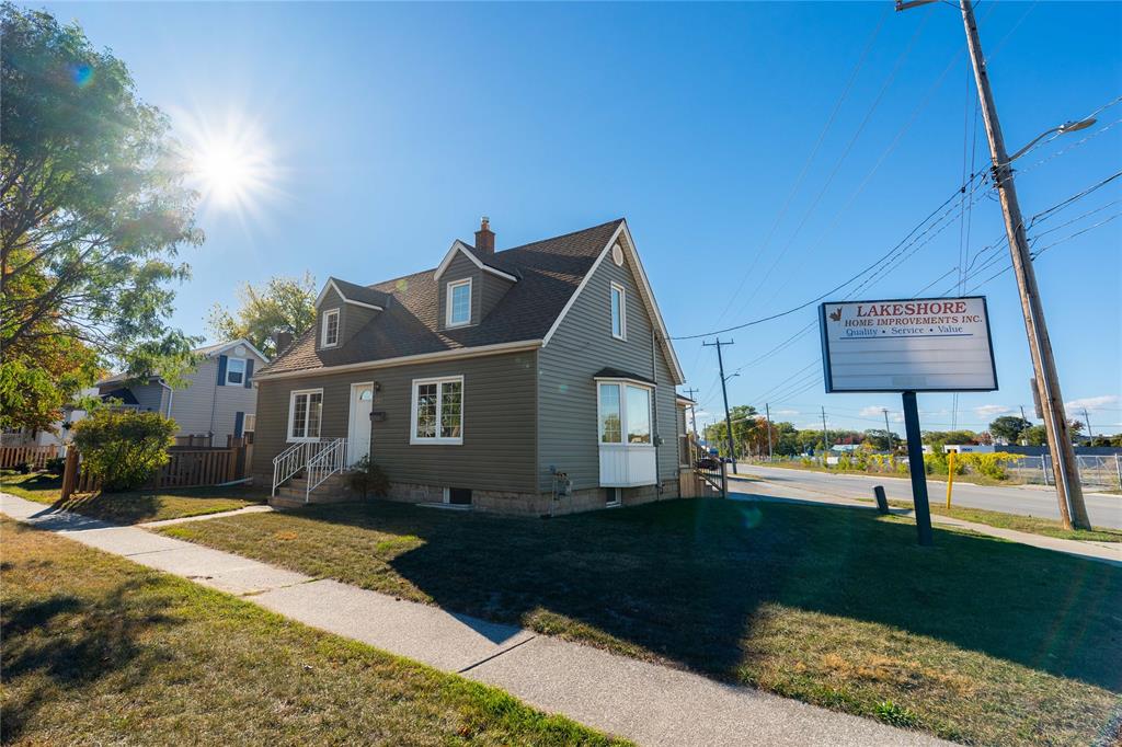 229 Water Street, Sarnia Ontario, Canada