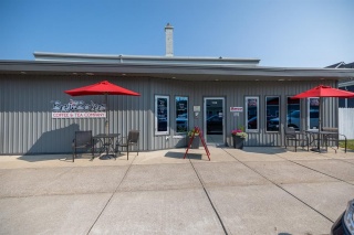 132 MICHIGAN Avenue, Point Edward Ontario, Canada