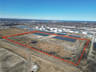 LOT 11 RANGE 3 LOT 11 RANGE 3 PL 122 ..., Sarnia Ontario, Canada