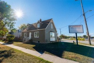 229 WATER Street, Sarnia Ontario, Canada