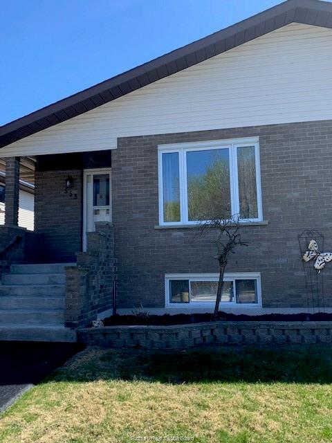 553 Attlee, Sudbury Ontario, Canada