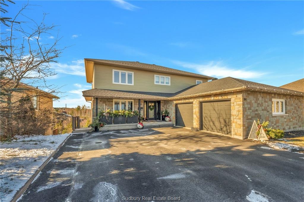 784 Arnold, Sudbury Ontario, Canada
