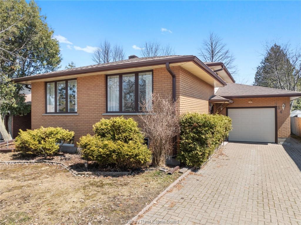 734 William Avenue, Sudbury, Ontario, Canada