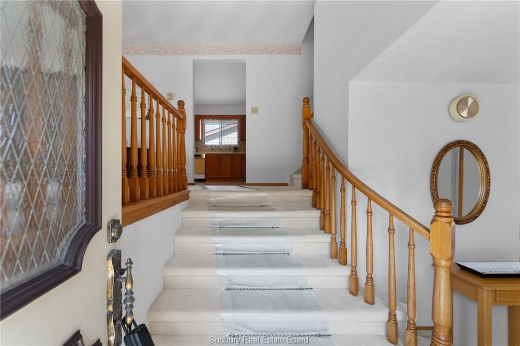 734 William Avenue, Sudbury, Ontario, Canada