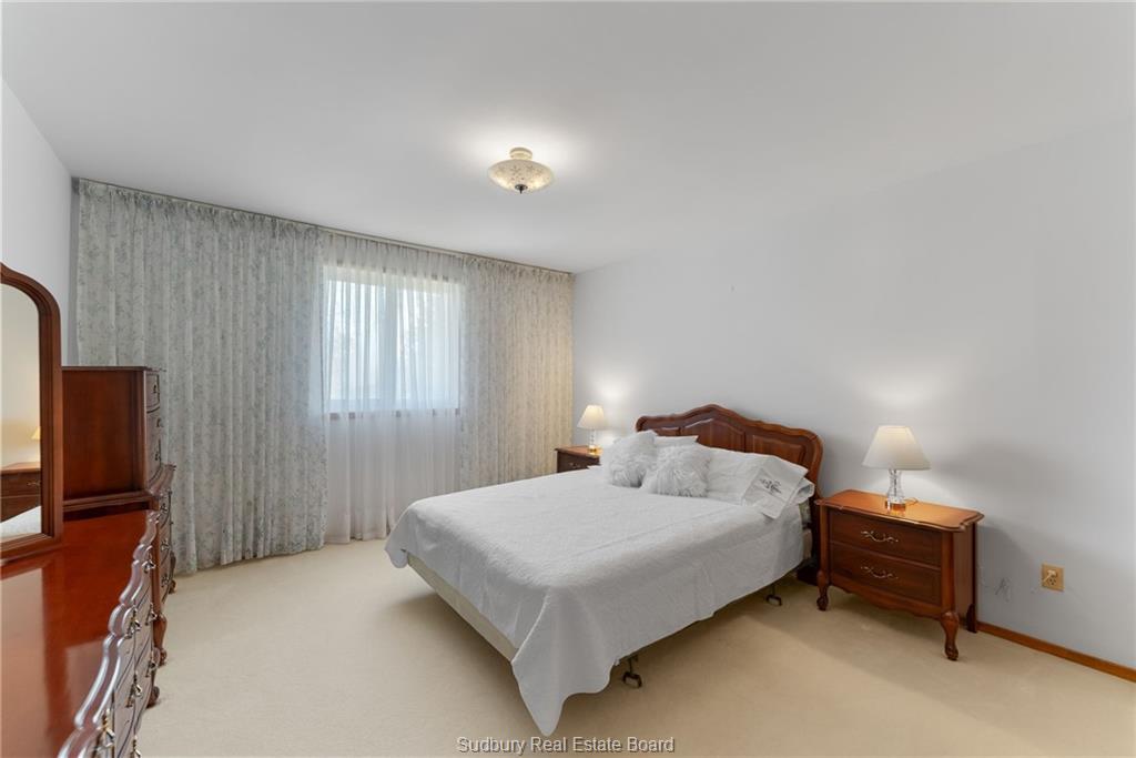 734 William Avenue, Sudbury, Ontario, Canada