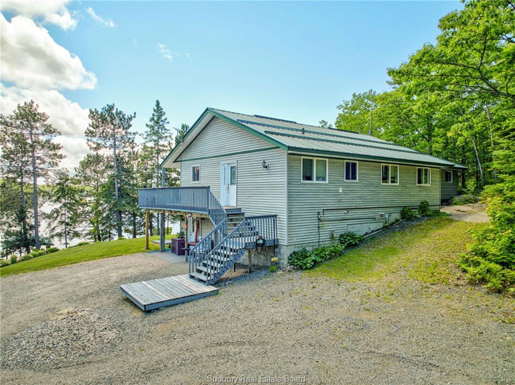 1933 Bushy Bay, Wahnapitae, Ontario, Canada photo 11