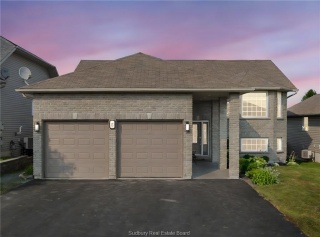 8 alliston street, Sudbury Ontario, Canada