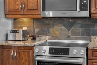 8 Alliston Street, Sudbury Ontario