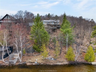 2113 Sunnyside Road, Sudbury Ontario
