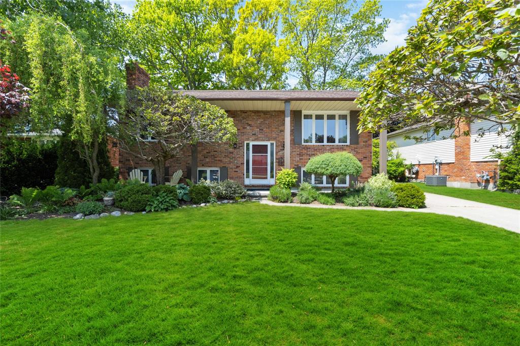 2569 Kaymar Crescent, Sarnia Ontario, Canada