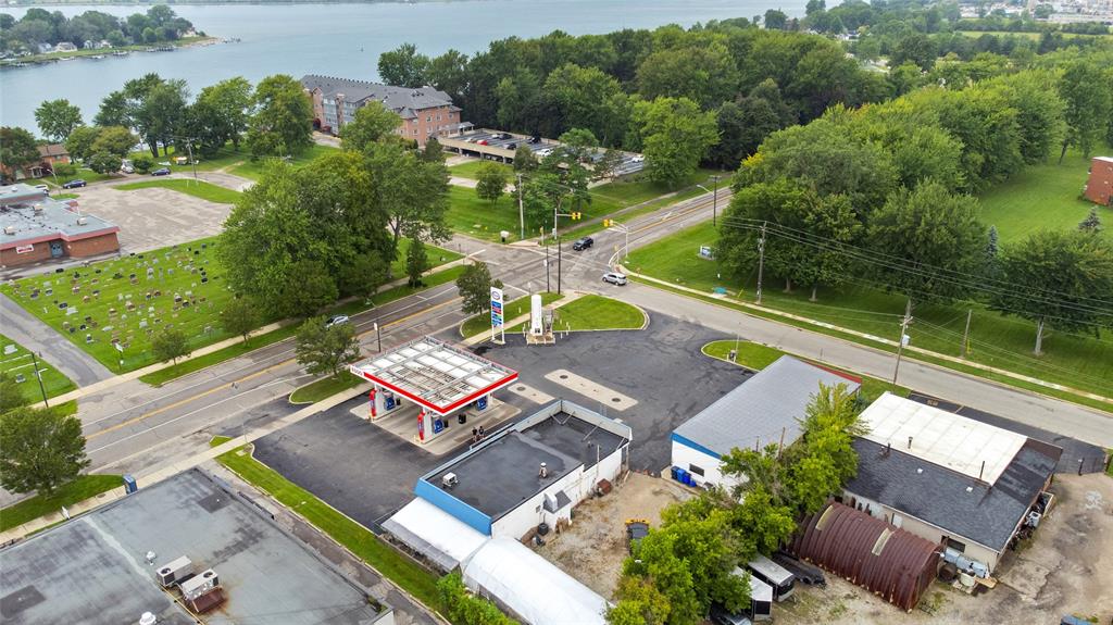 336 LYNDOCH Street, St. Clair, Ontario, Canada