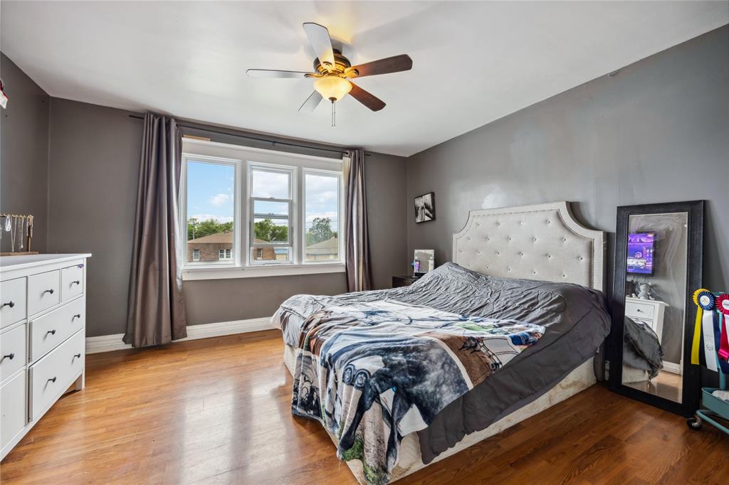 613 BROADWAY Street, Plympton-Wyoming, Ontario, Canada
