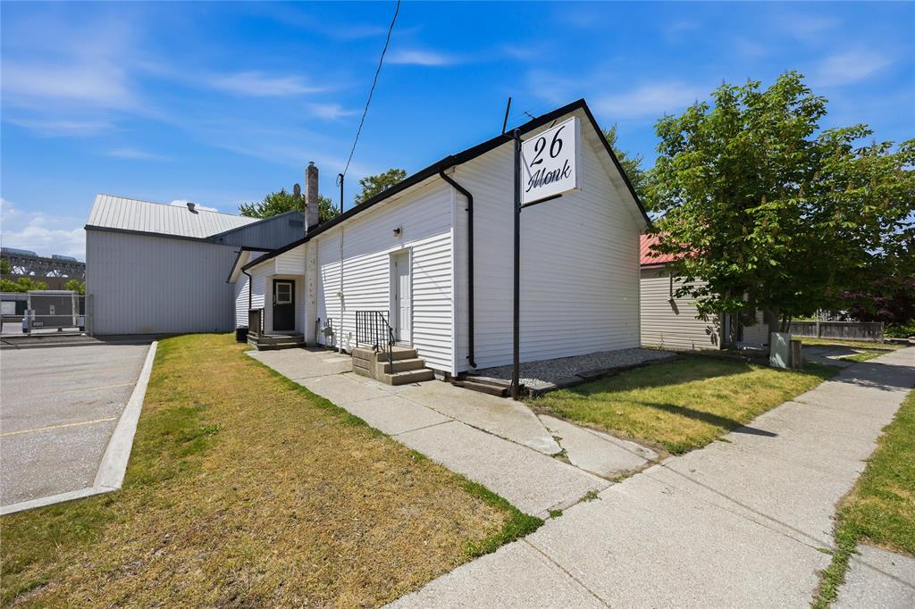 26 MONK Street, Point Edward, Ontario, Canada photo 1