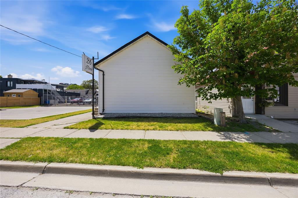26 MONK Street, Point Edward, Ontario, Canada photo 3