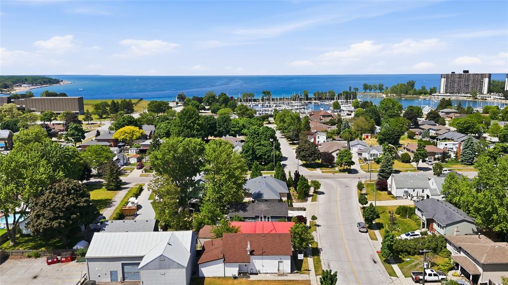 26 MONK Street, Point Edward, Ontario, Canada photo 26