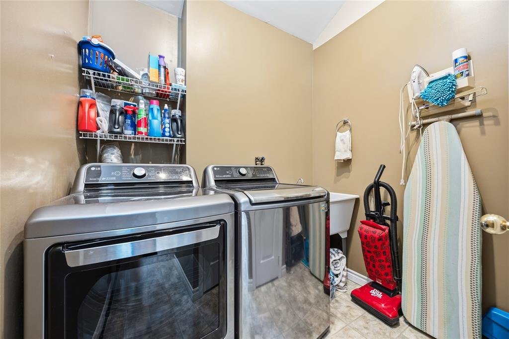 173 PAGET Street, St. Clair, Ontario, Canada photo 33