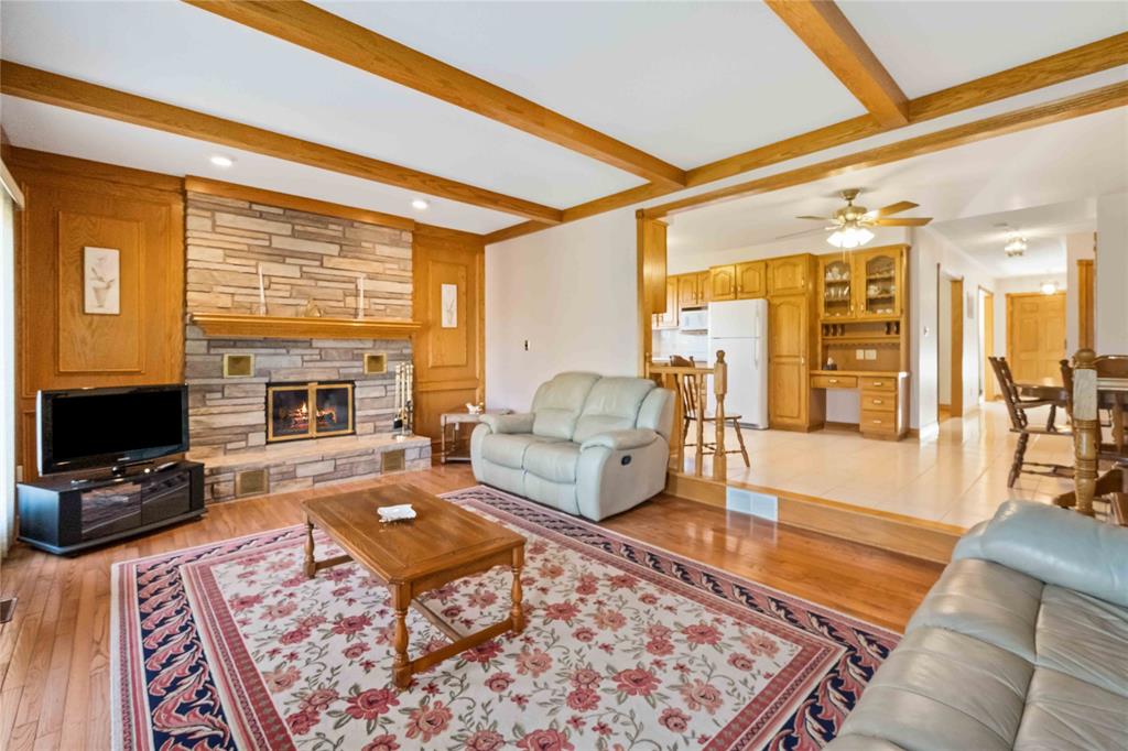 1286 ERROL Road East, Sarnia, Ontario, Canada