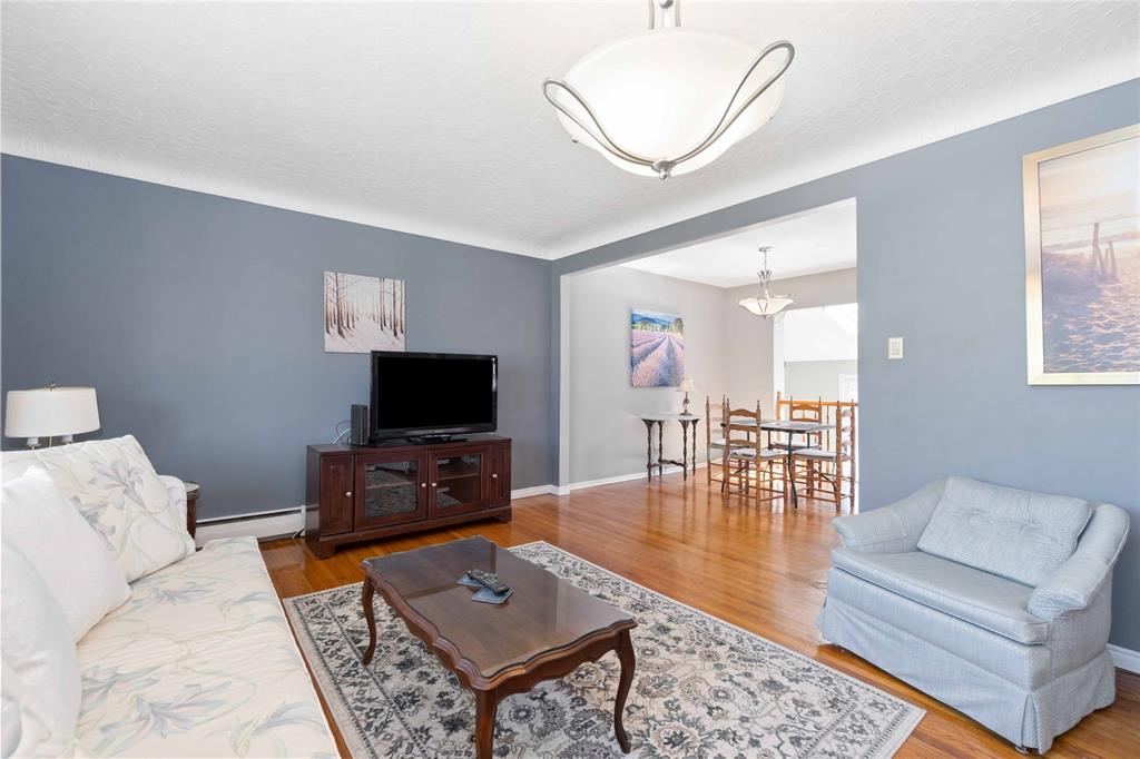 1049 JORDON Drive, Sarnia, Ontario, Canada