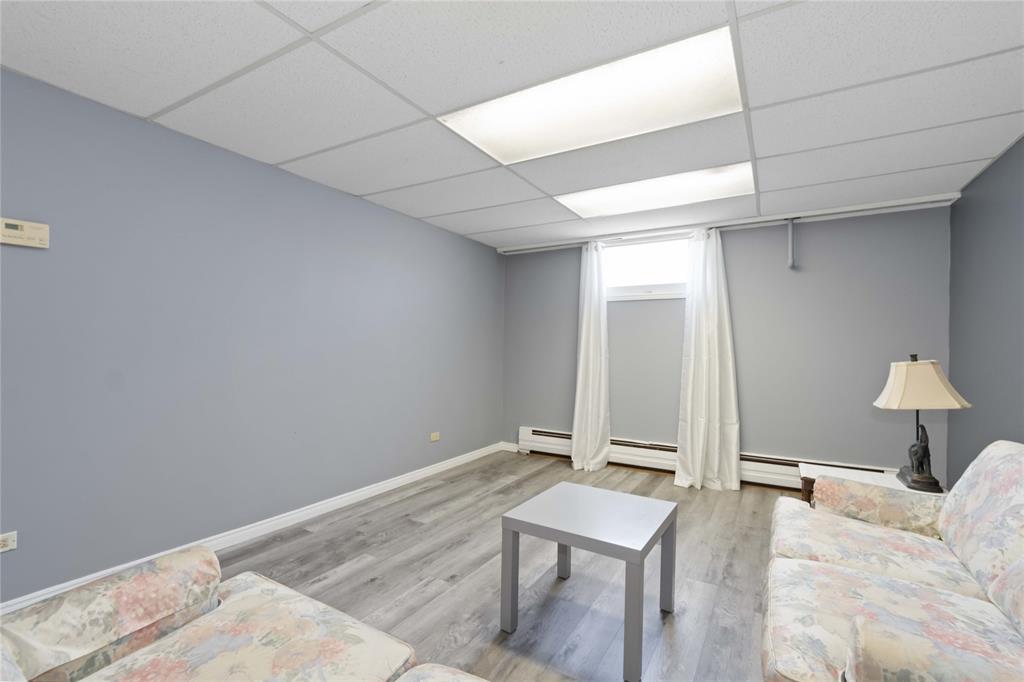 1049 JORDON Drive, Sarnia, Ontario, Canada