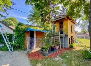 1049 JORDON Drive, Sarnia, Ontario, Canada