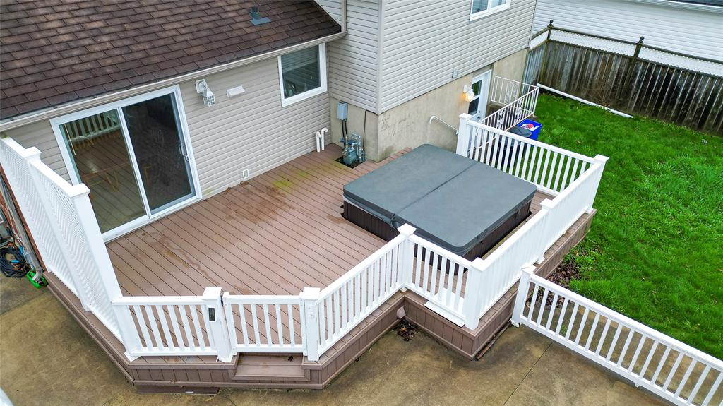 529 TREEWOOD CRES., Sarnia, Ontario, Canada