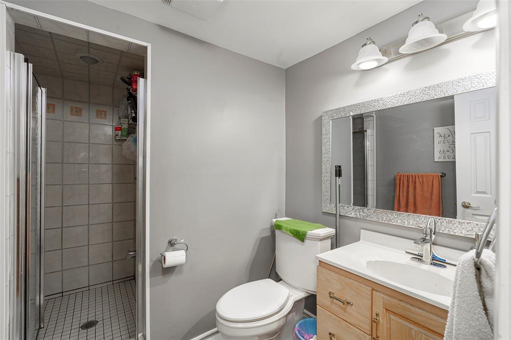 529 TREEWOOD CRES., Sarnia, Ontario, Canada