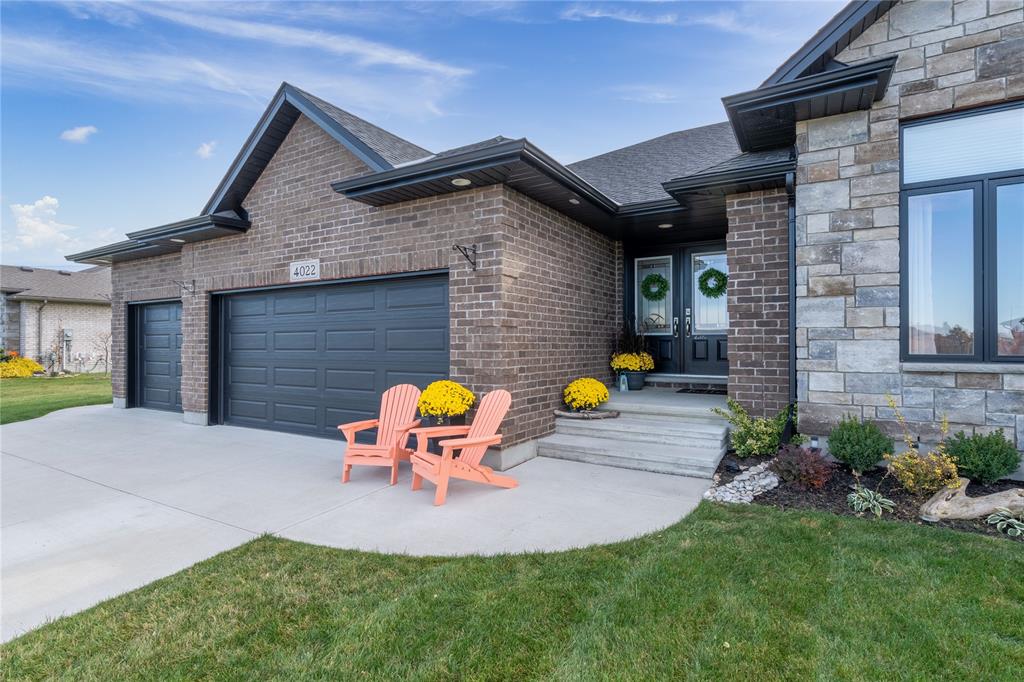 4022 VAN BREE Drive, Plympton-Wyoming, Ontario, Canada