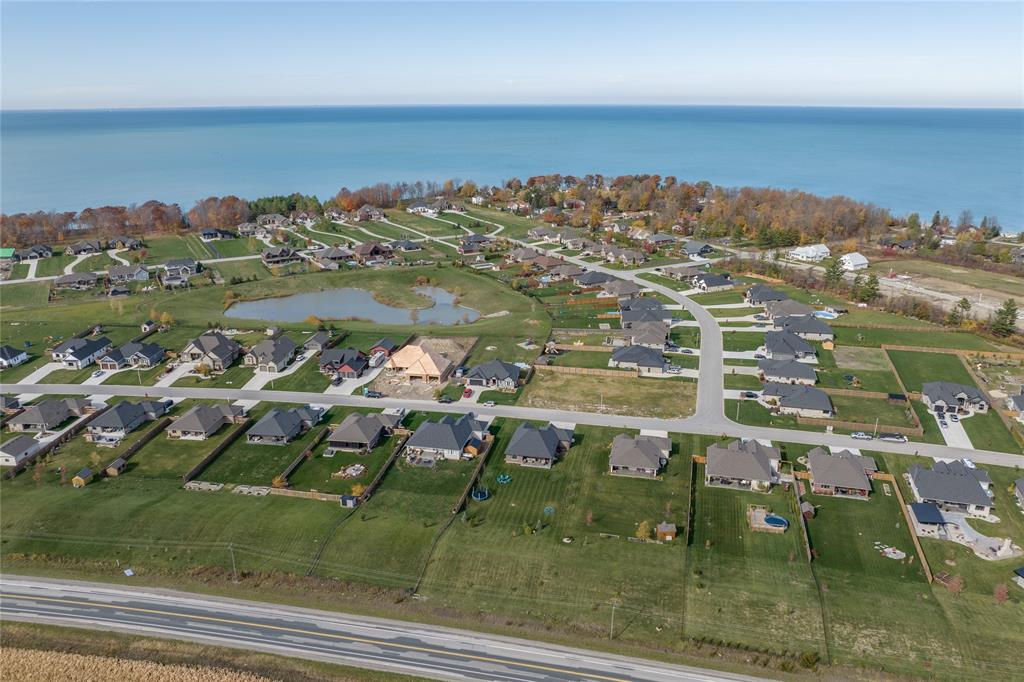 4022 VAN BREE Drive, Plympton-Wyoming, Ontario, Canada