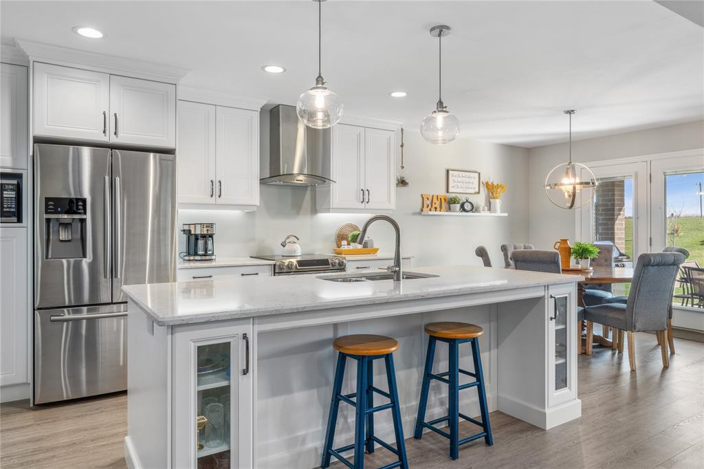 4022 VAN BREE Drive, Plympton-Wyoming, Ontario, Canada