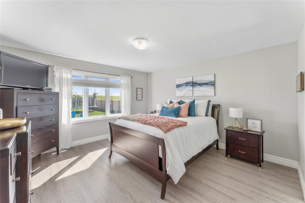 4022 VAN BREE Drive, Plympton-Wyoming, Ontario, Canada