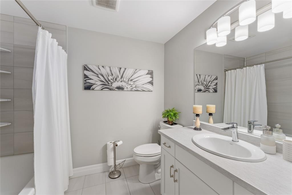 4022 VAN BREE Drive, Plympton-Wyoming, Ontario, Canada