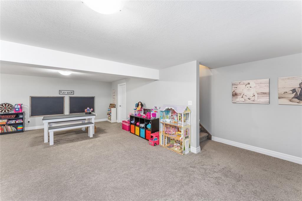 4022 VAN BREE Drive, Plympton-Wyoming, Ontario, Canada