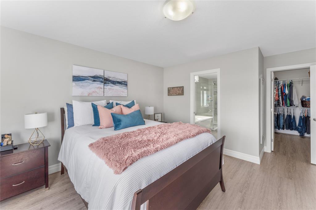 4022 VAN BREE Drive, Plympton-Wyoming, Ontario, Canada