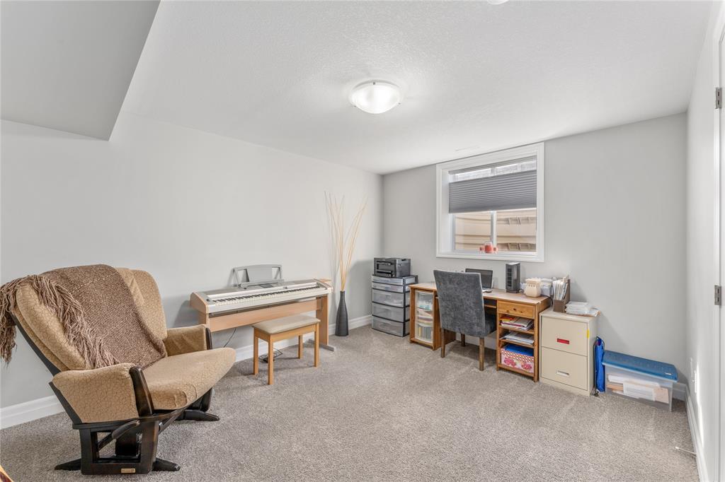 4022 VAN BREE Drive, Plympton-Wyoming, Ontario, Canada