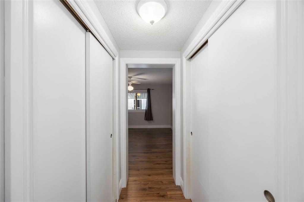 1940 LONDON Line Unit# 107, Sarnia, Ontario, Canada photo 15