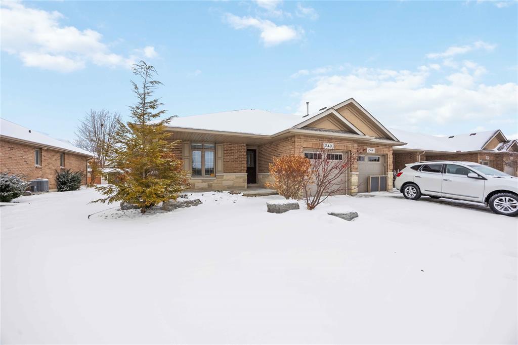 240 BENTLEY Avenue, Sarnia, Ontario, Canada photo 20