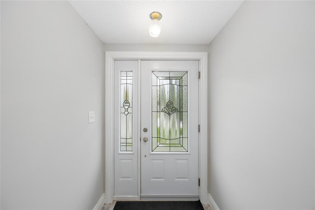 1940 LONDON Line Unit# 107, Sarnia, Ontario, Canada photo 2