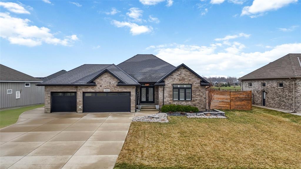 3960 CULLEN Drive, Plympton-Wyoming, Ontario, Canada photo 1