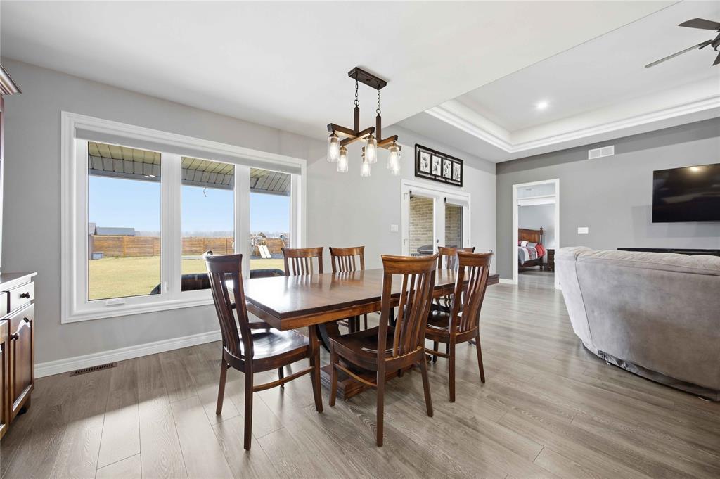 3960 CULLEN Drive, Plympton-Wyoming, Ontario, Canada photo 9