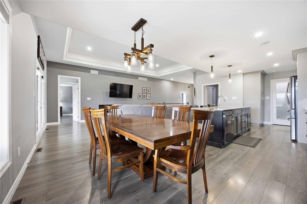 3960 CULLEN Drive, Plympton-Wyoming, Ontario, Canada photo 10