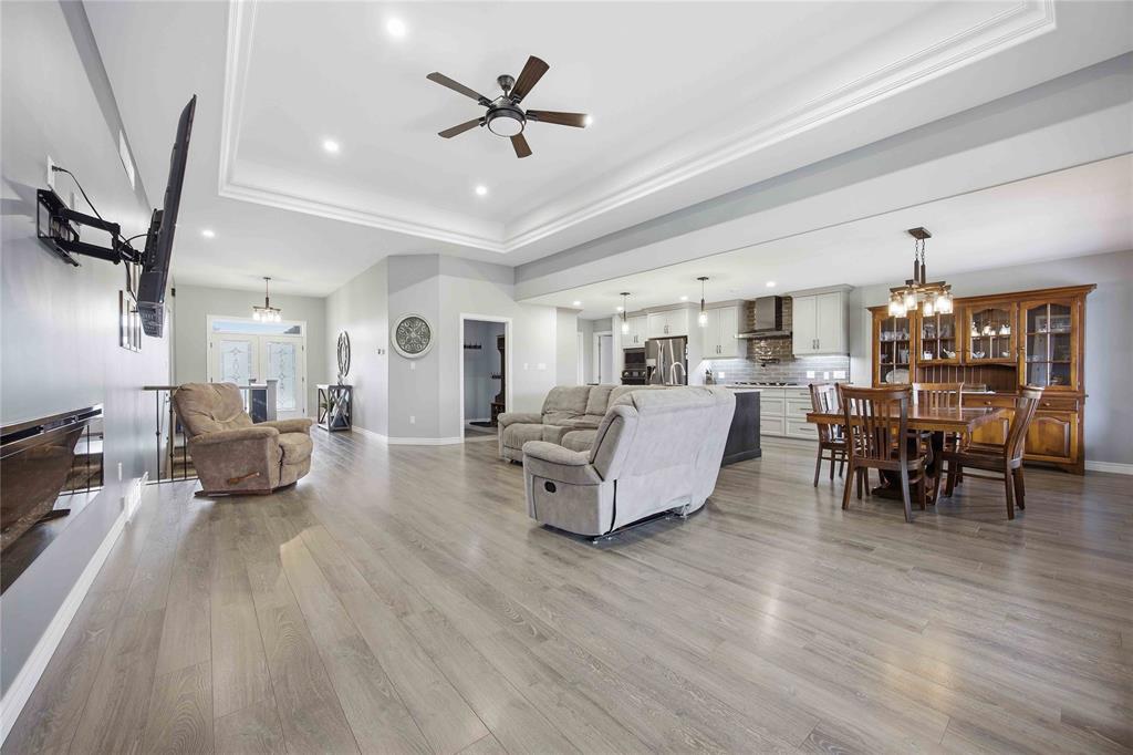 3960 CULLEN Drive, Plympton-Wyoming, Ontario, Canada photo 11