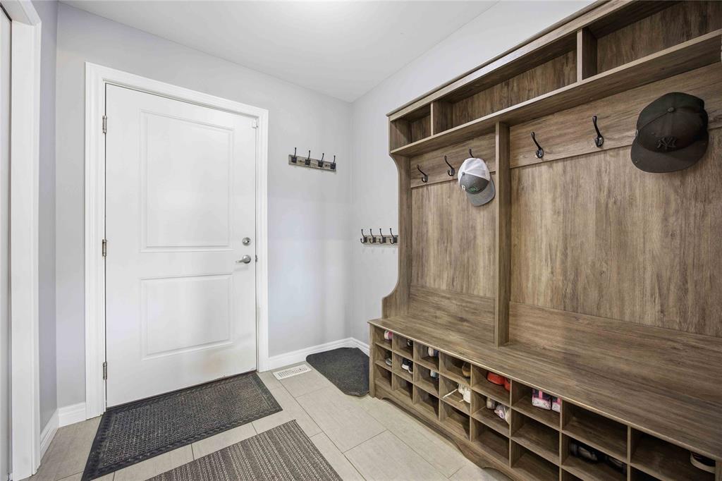 3960 CULLEN Drive, Plympton-Wyoming, Ontario, Canada photo 13