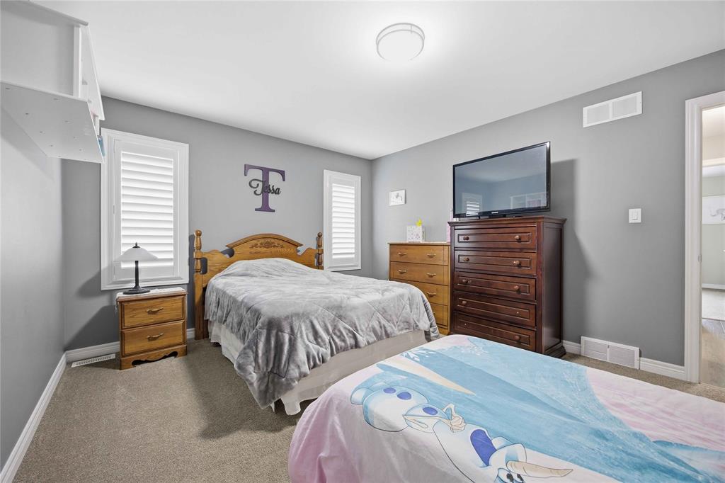 3960 CULLEN Drive, Plympton-Wyoming, Ontario, Canada photo 18